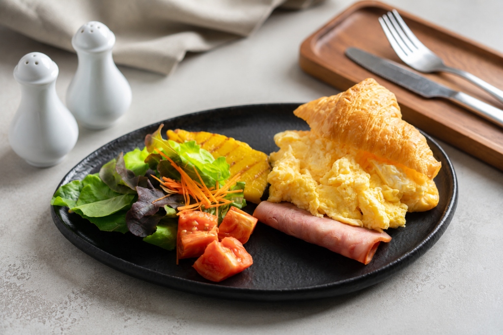 Croissant Scrambled Eggs and Ham